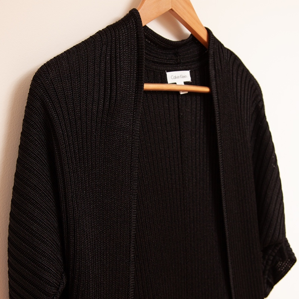 Calvin Klein Ribbed Shrug Size Small - Picture 2 of 7